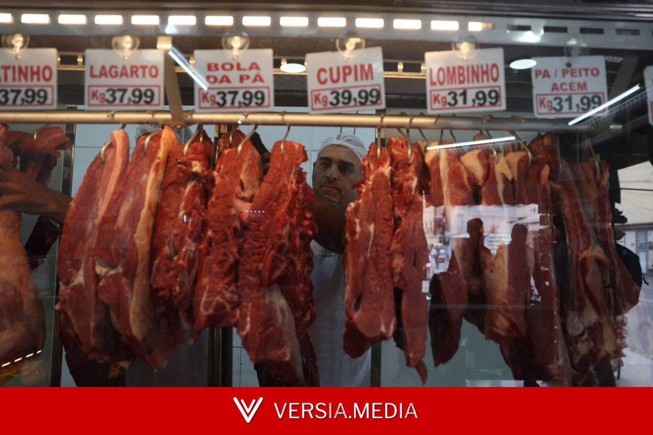 Frigoríficos paralisam produção e dão férias coletivas com fim de cota de exportação para China