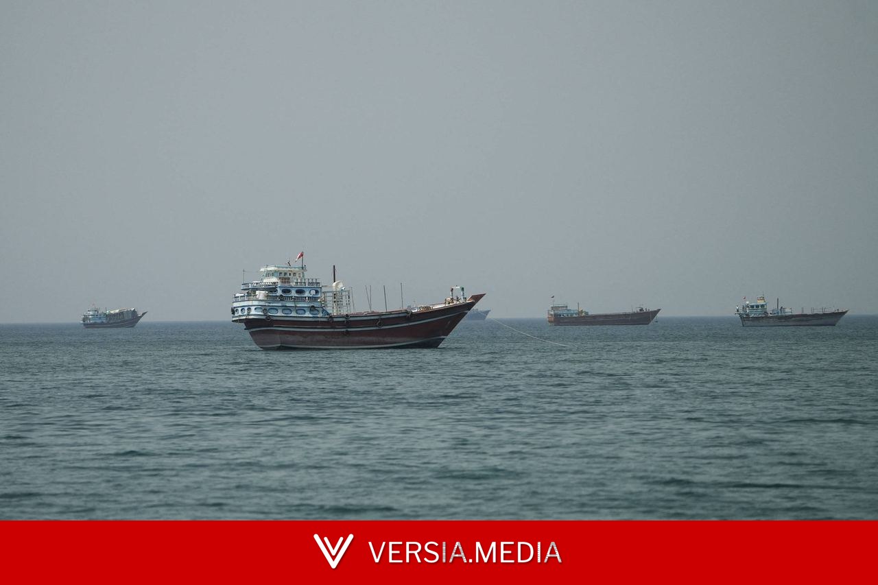 Mais de 400 grandes navios aguardam liberação de Hormuz