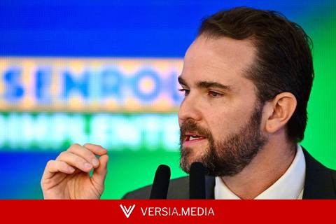 Durigan diz que não cabe falar em retaliação aos EUA por tarifas, mas sim reciprocidade